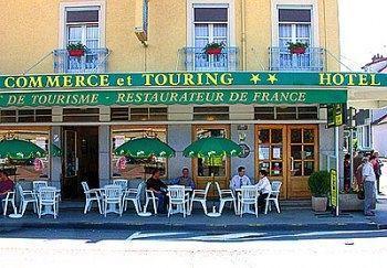 Contact Du Commerce Et Son Restaurant Cote A Cote 3*